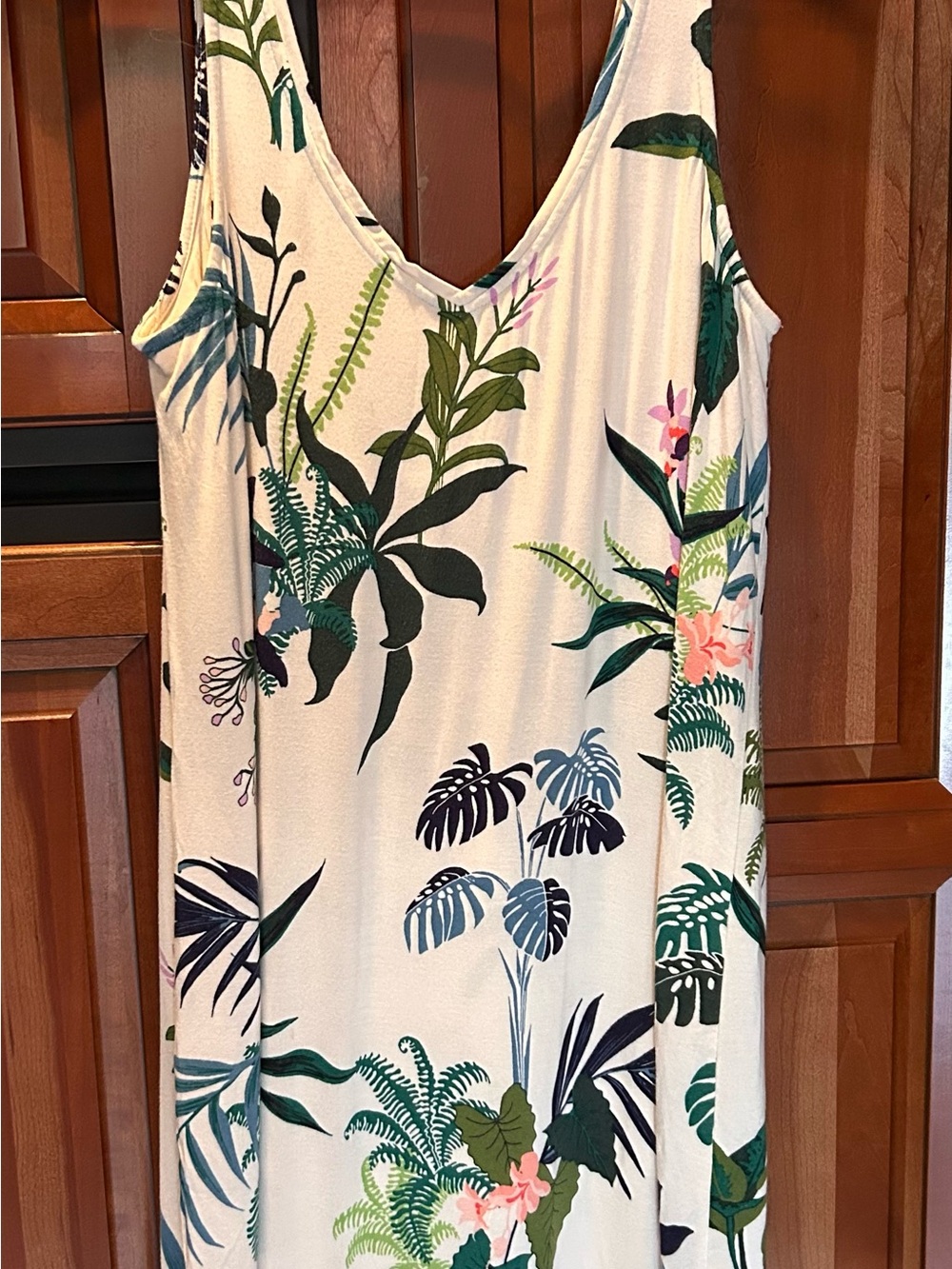 Soma Cool Nights Sleeveless V-Neck Nightgown - Tropical Palm Monstera Print SM